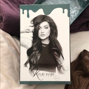 Kylie Hair by Bellami extensions 180g 20in #6brown